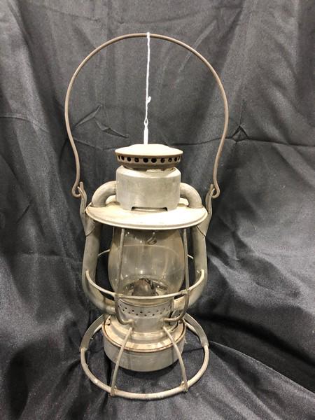 W.M. Ry Railroad Lantern Dietz New York USA (1 of 4)