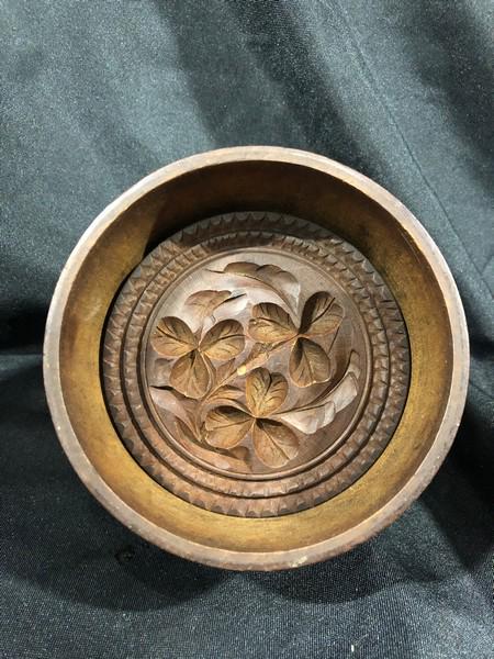 Antique Butter Mold Stamp 3 Leaf Clover (1 of 4)