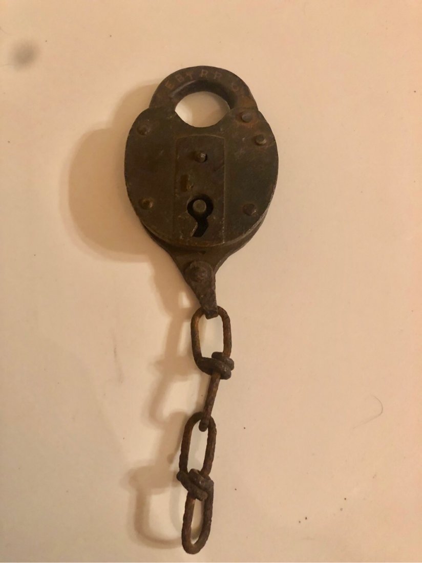 Rare Antique Fraim East Broad Top Railroad Switch Lock (1 of 4)