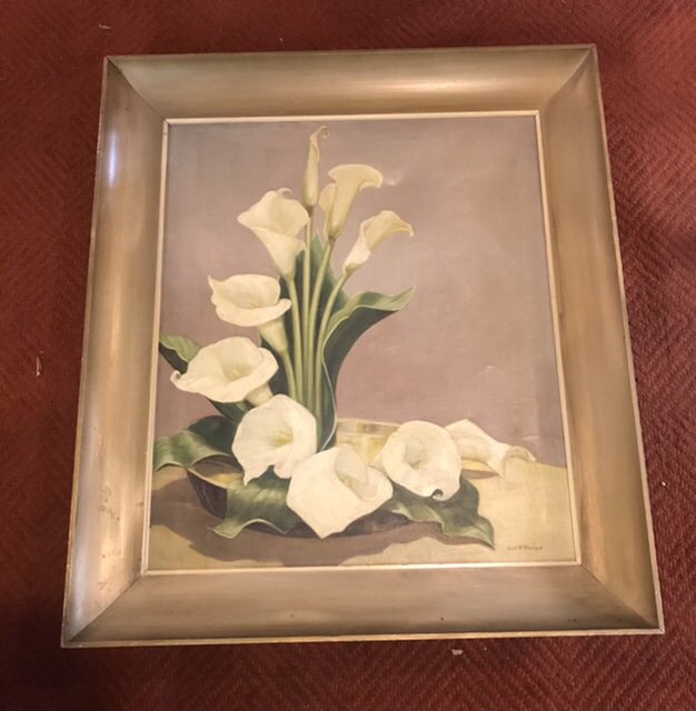 MCM Still Life Painting Calla Lillies Cecil McManigal: Beautiful large oil painting on stretchered canvas. Measuring 35” tall and 31” across at the frame by Cecil McManigal circa 1950s. Probably needs cleaning and a touch up on the paint of the frame 