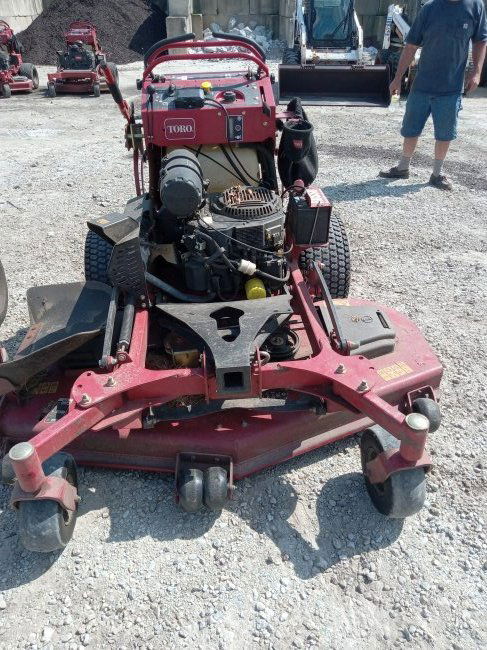 Toro 60" Grandstand Stand on Commercial Mower, Model 74523, 1436 Hours (1 of 5)