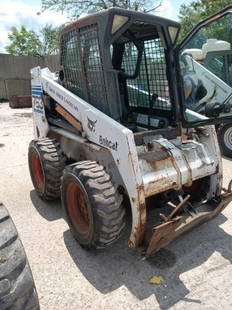 GA#2 2000 Bobcat Skid Steer Model 763 Serial Number 512256772, 2321 Hours: GA#2 2000 Bobcat Skid Steer Model 763 Serial Number 512256772, 2321 Hours, runs good, fuel gauge isn't working, doesn't include any attachments, has rust, see photos