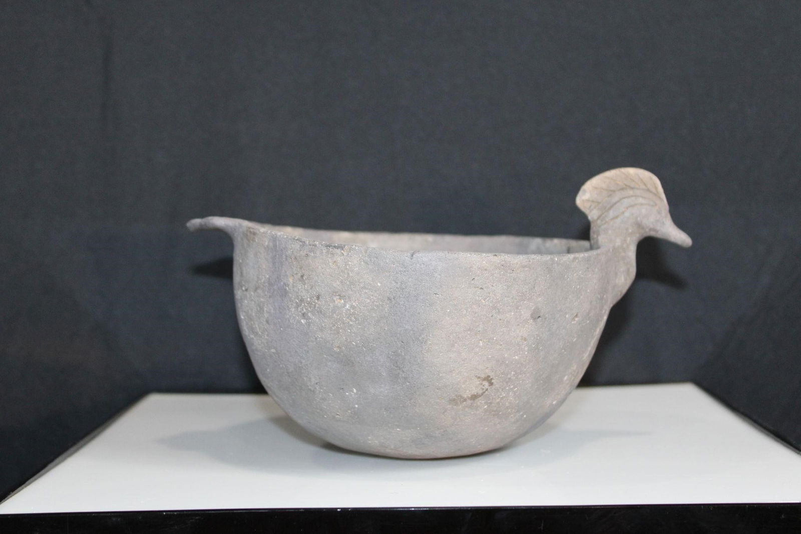 Prehistoric Duck Effigy Bowl 1200-1400 A.D. (1 of 8)