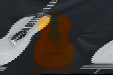 Vintage Martin Guitar w/ Folk Music History 00-18G: Historic Martin Guitar- Used by Musician Linked to Peter, Paul & Mary. This is a truly special vintage Martin guitar, a remarkable example of 20th-century craftsmanship, renowned for its rich tonal qu