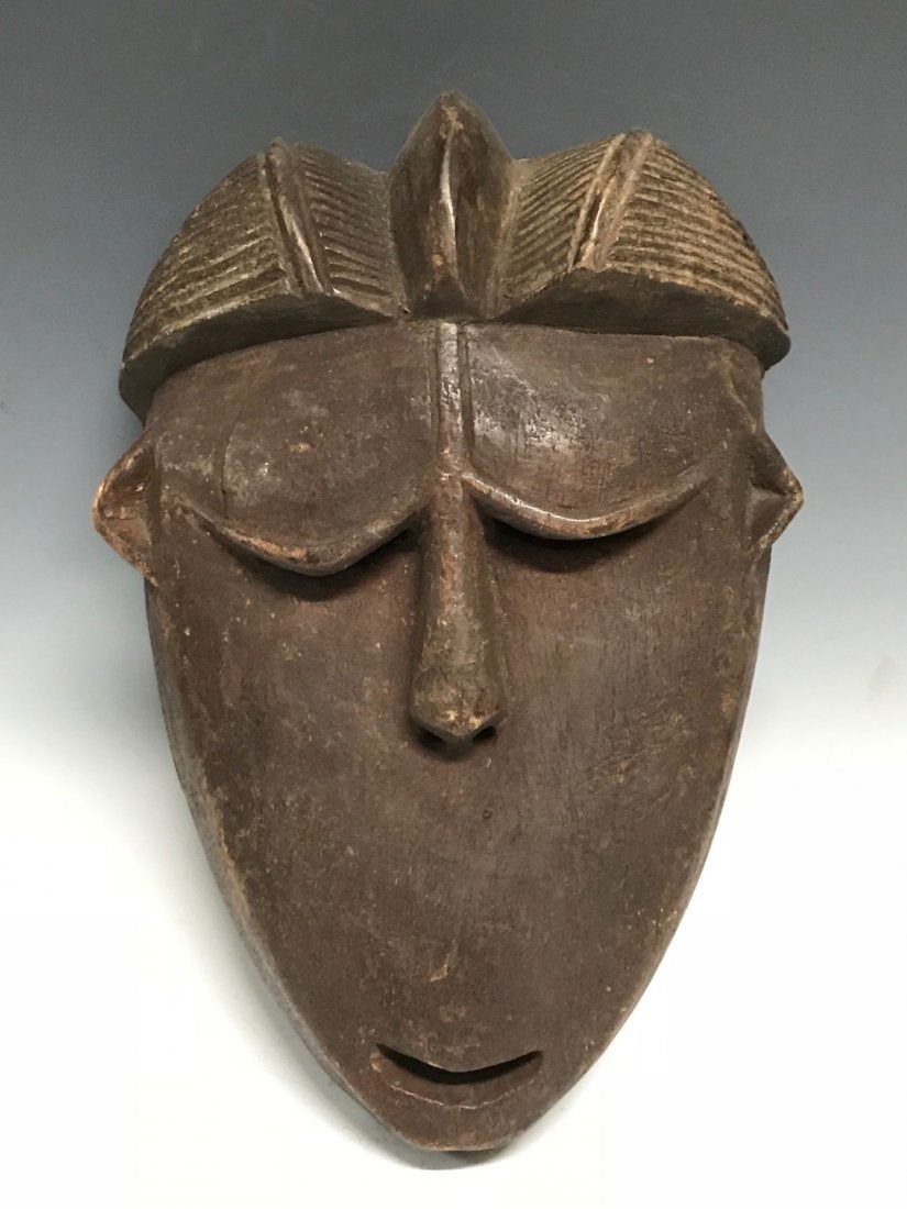 Tabwa Mask (1 of 6)
