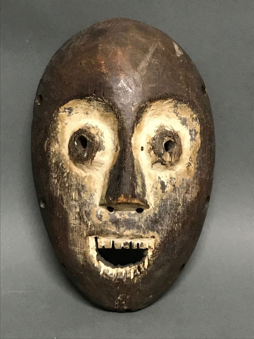 Lega Passport Mask (1 of 5)