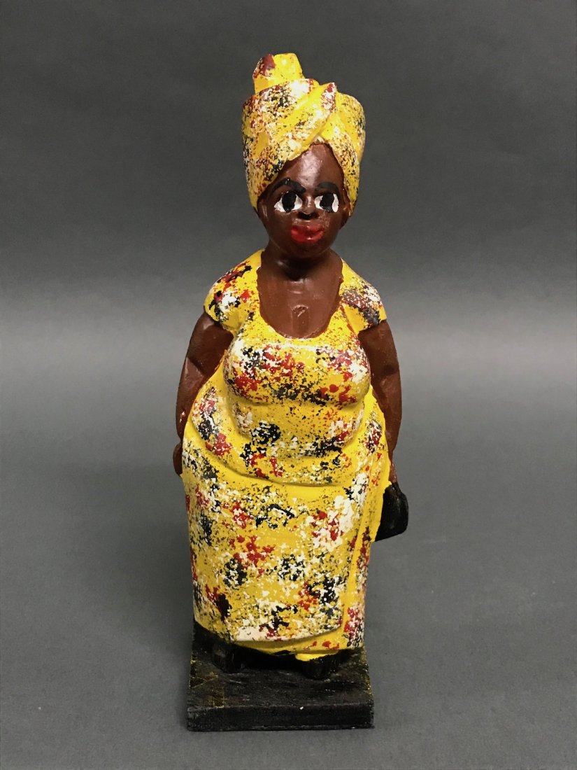Miniature Female Colonial Doll (1 of 6)