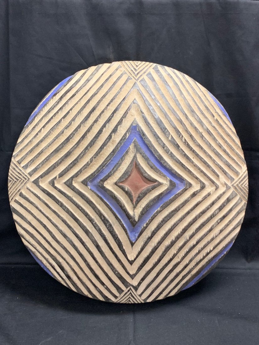 African Art Zulu Shield: African Art Zulu Shield. The dimension 19 inches high x 19 inches wide. The packing and shipping cost with insurance for domestic is $45.00 flat rate shipping within the Continental US, the Internatio