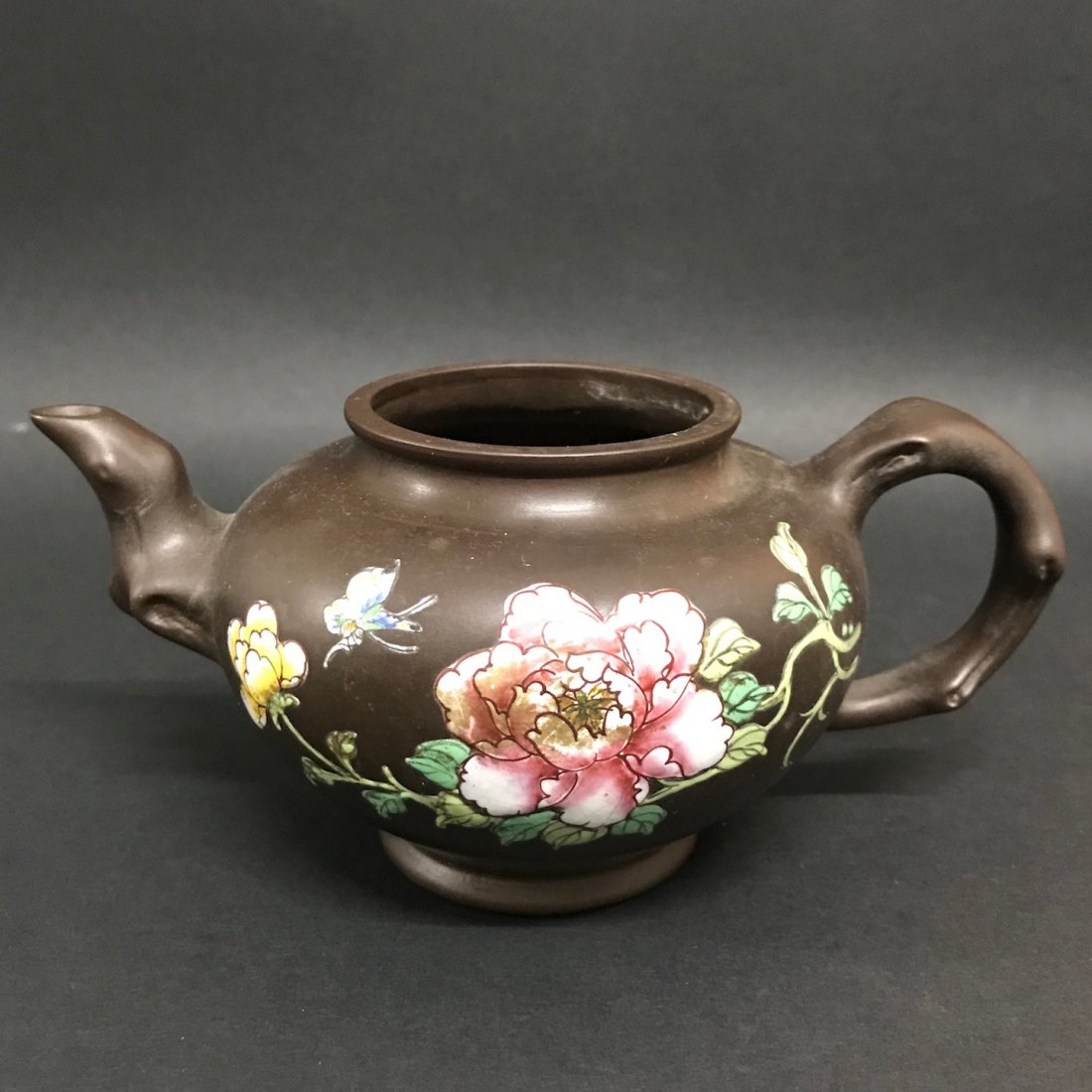Chinese Yixing Clay Teapot No Cover (1 of 6)