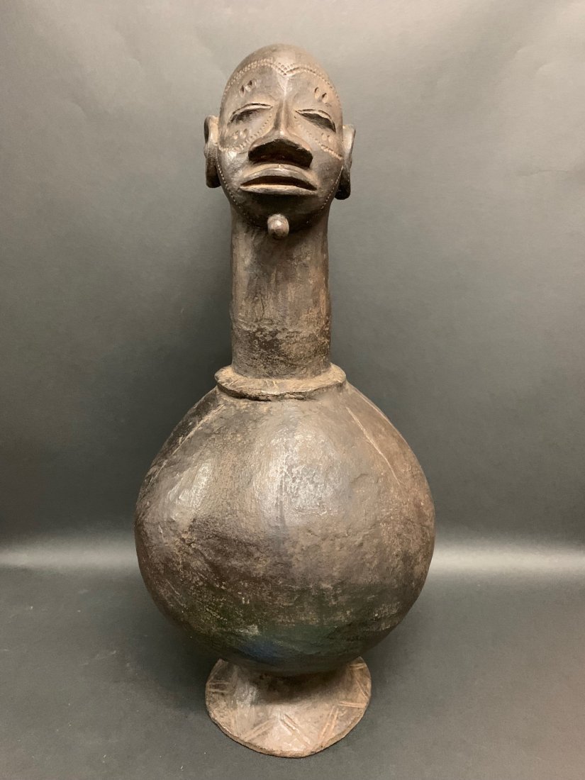 Mangbetu Pottery Jar (1 of 8)