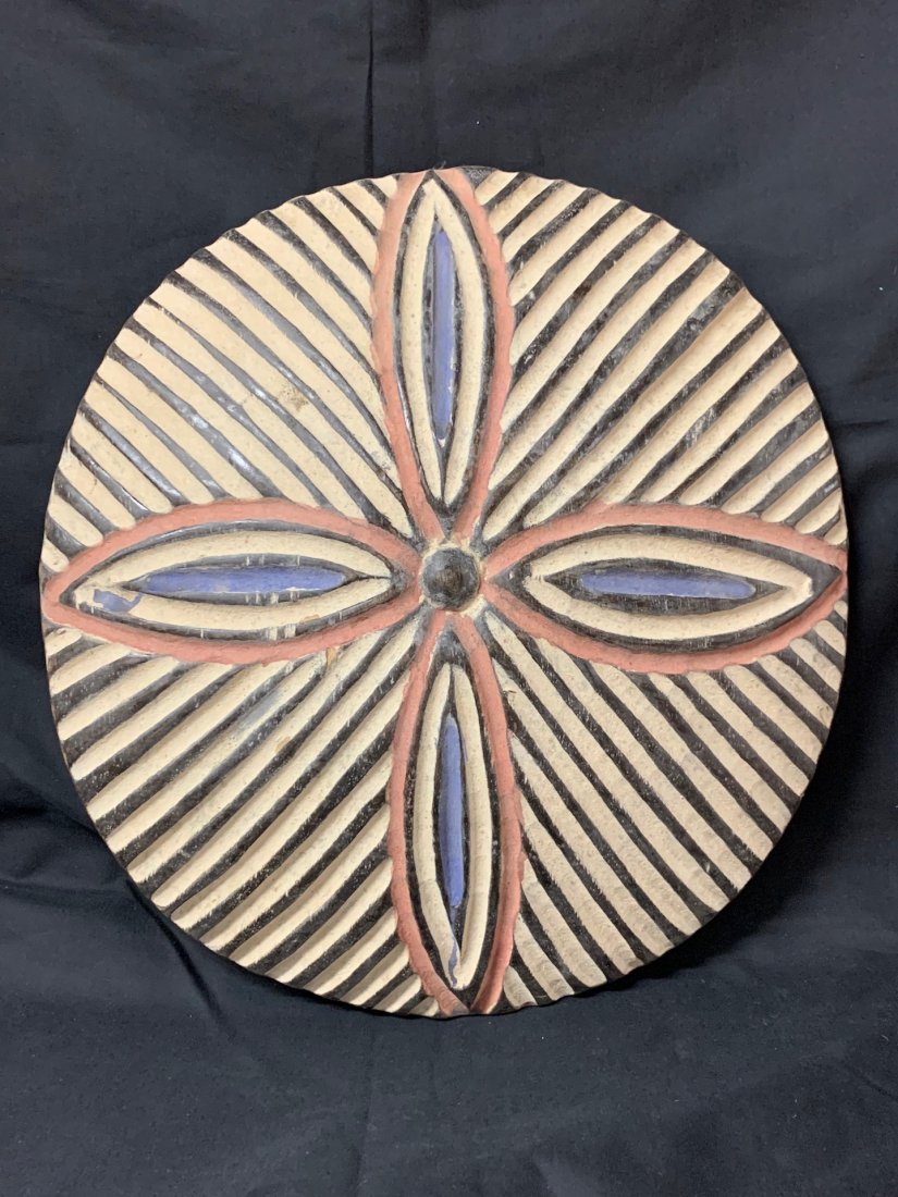 African Art Zulu Shield: African Art Zulu Shield. The dimension is 17 inches high x 17 inches wide. The shipping cost for domestic is $45.00 flat rate shipping within the Continental US, the International foreign shipping rat