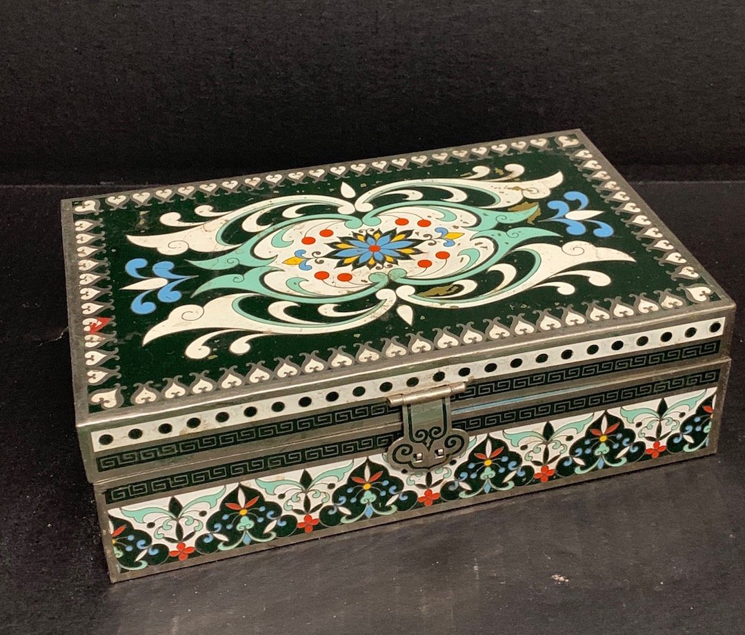 Inlaid Enamel and Metal Jewelry Box: Inlaid Enamel and Metal Jewelry Box. The dimension is 2.5 inches high x 8 inches wide. The shipping cost for domestic is $35.00 flat rate shipping within the Continental US including handling, packing