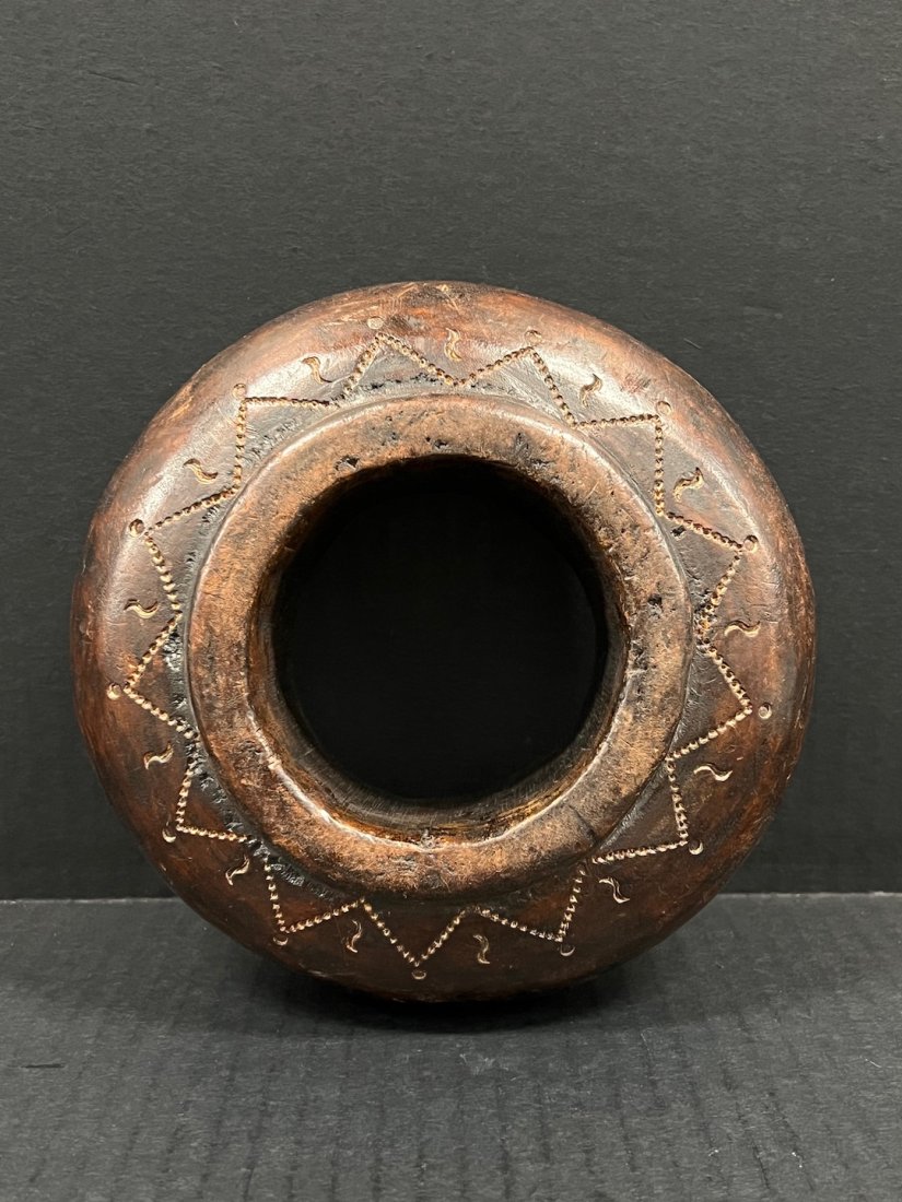 Nigerian Wooden Currency: African Tribal Art Nigerian Wooden Currency. The dimension is 6.5 inches high x 3 inches wide. The shipping cost for domestic is $20.00 flat rate shipping within the Continental US including handling,