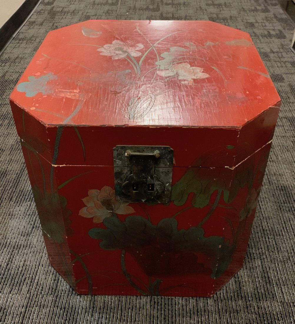 Large Lacquered Wood Red Box (1 of 6)
