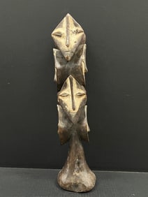 Lega Statue