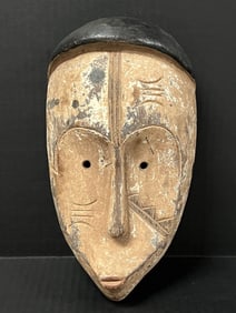 Fang Mask