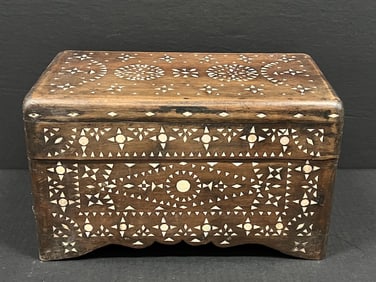 Philippine Islamic Art Mother of Pearl Inlay Wooden Box