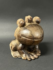 Frog Sculpture