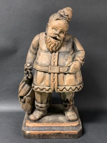 Santa Claus Sculpture