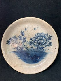Chinese Art Crackled Blue and White Porcelain Plate