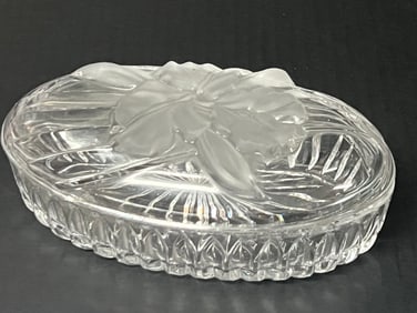 Decorative Art Glass Jewelry Box