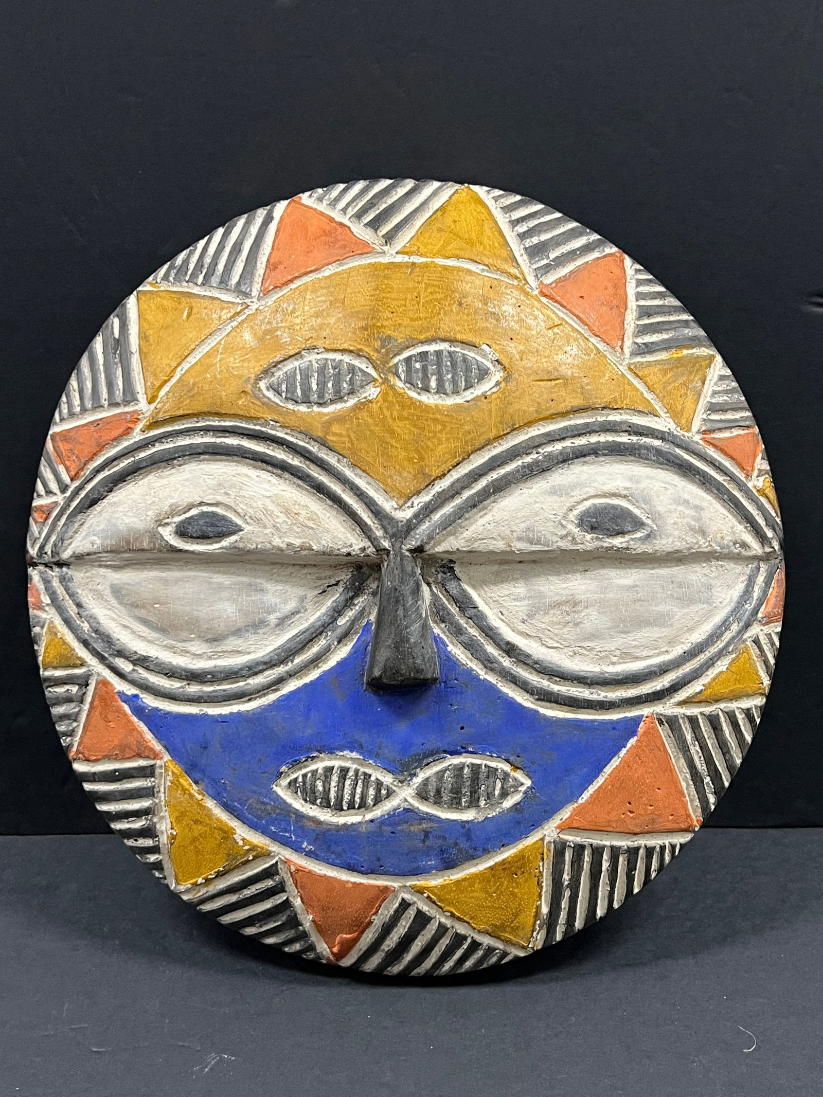 Teke Mask