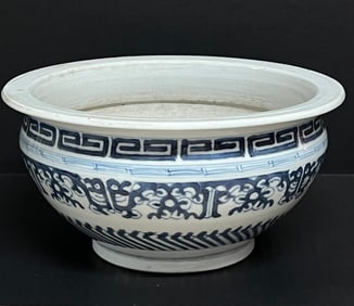 Chinese Porcelain Blue and White Incense Burner