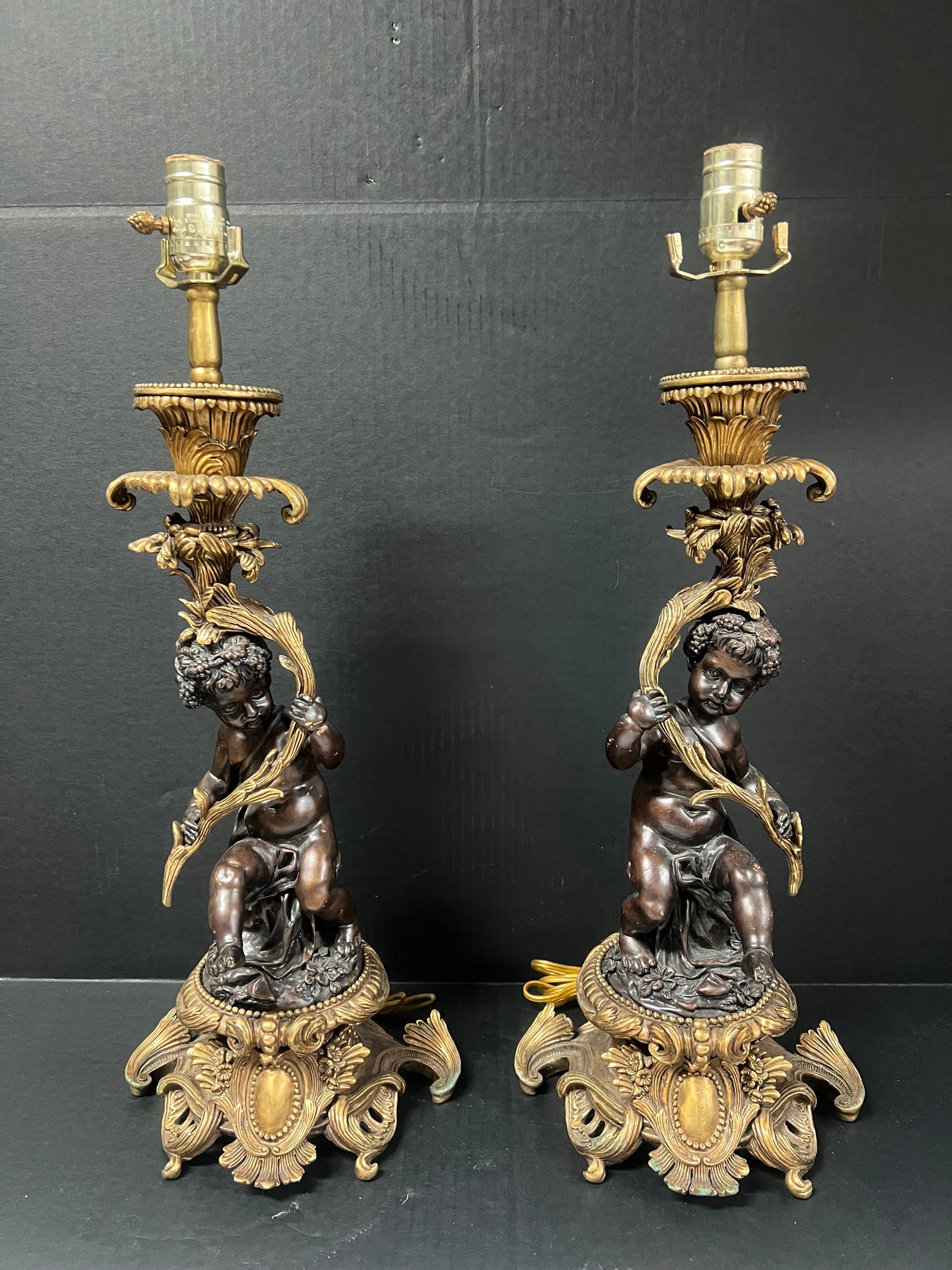 Pair of European Bronze Cherub Sculpture Table Lamps (1 of 10)
