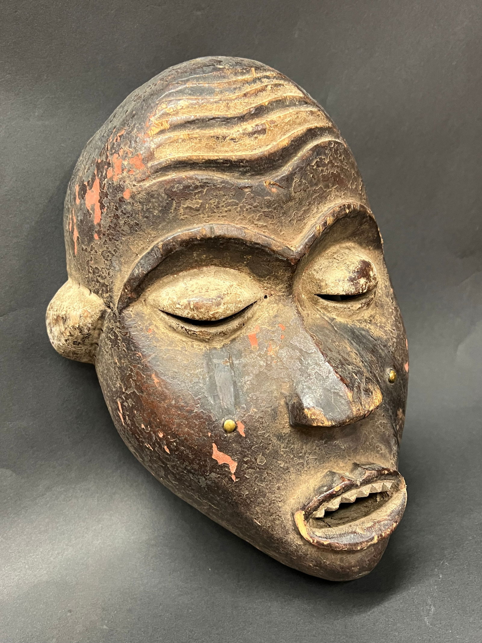 Bacongo Mask - 2