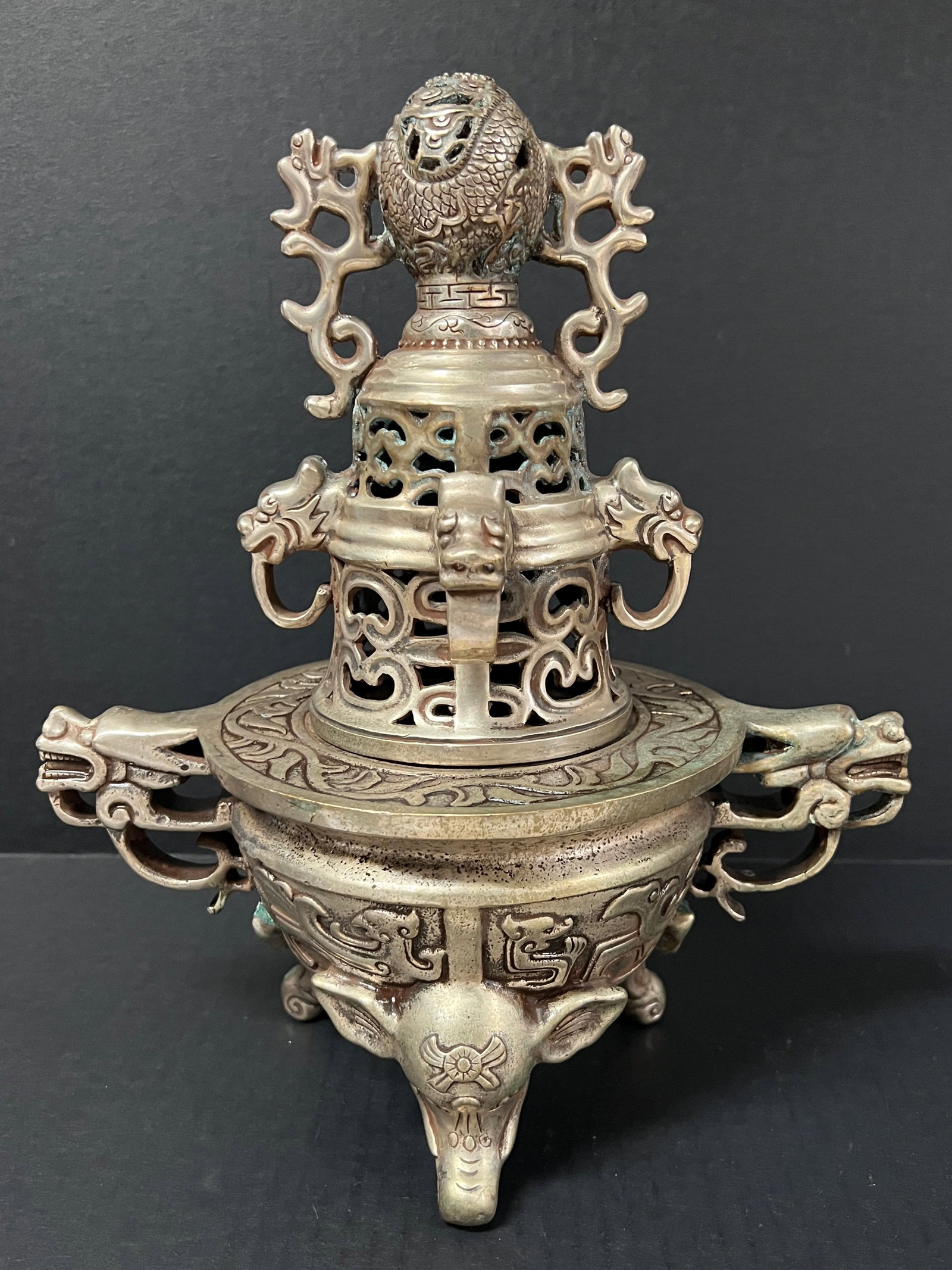 Silver Gilt Bronze Metal Incense Burner: Chinese Art Silver Gilt Bronze Metal Incense Burner. The dimension is 12.5 inches high x 10.5 inches wide. Please be aware that some of the items are vintage, secondhand, old ages, antiques and may ha