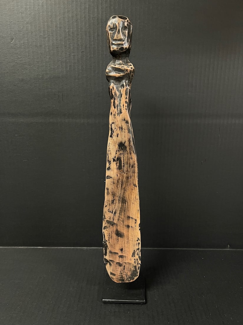 Tribal Art Ifugao Carved Wooden Spatula With Display Stand: Philippine Tribal Art Ifugao Carved Wooden Spatula With Display Stand. The dimension is 14 inches high x 2.5 inches wide. Please be aware that some of the items are vintage, secondhand, old ages,