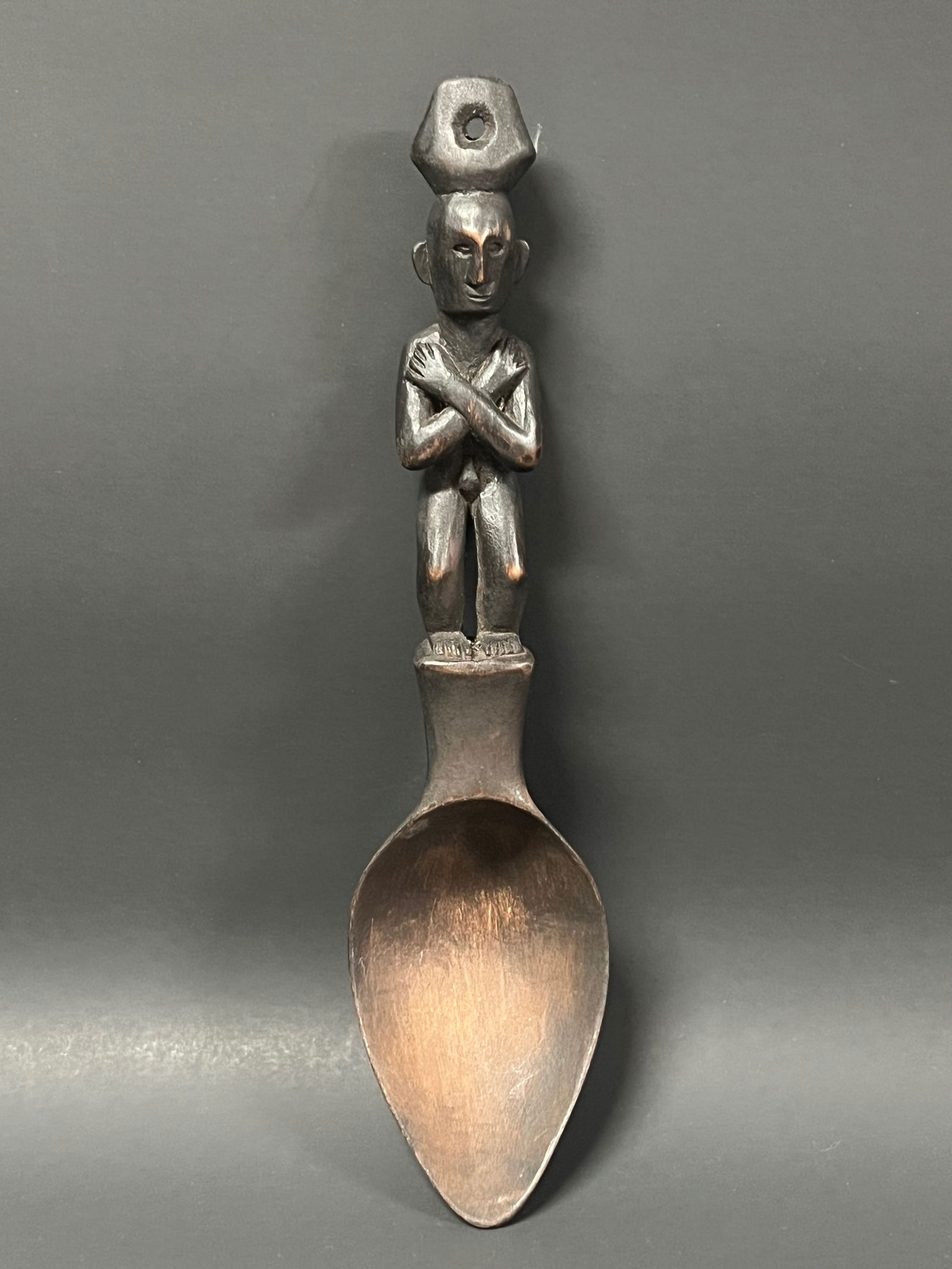 Philippine Tribal Art Ifugao Wooden Spoon: Philippine Tribal Art Ifugao Carved Wood Spoon. The dimension is 11.25 inches high x 3 inches wide. Please be aware that some of the items are vintage, secondhand, old ages, antiques and may have a