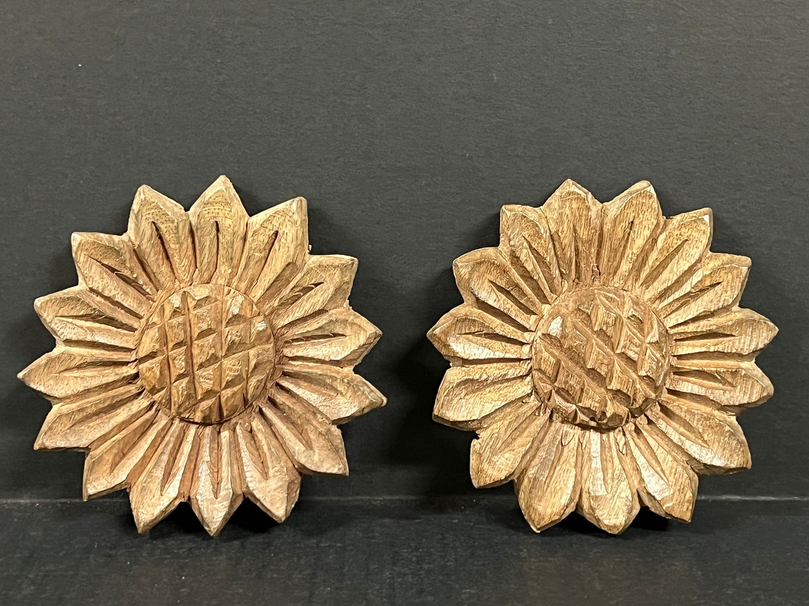 Carved Wood Sunflower set of 2: Folk Art Carved Wood Papermache Mold of Sunflower. The dimension is 4.75 inches high x 4.75 inches wide. Please be aware that some of the items are vintage, secondhand, old ages, antiques and may