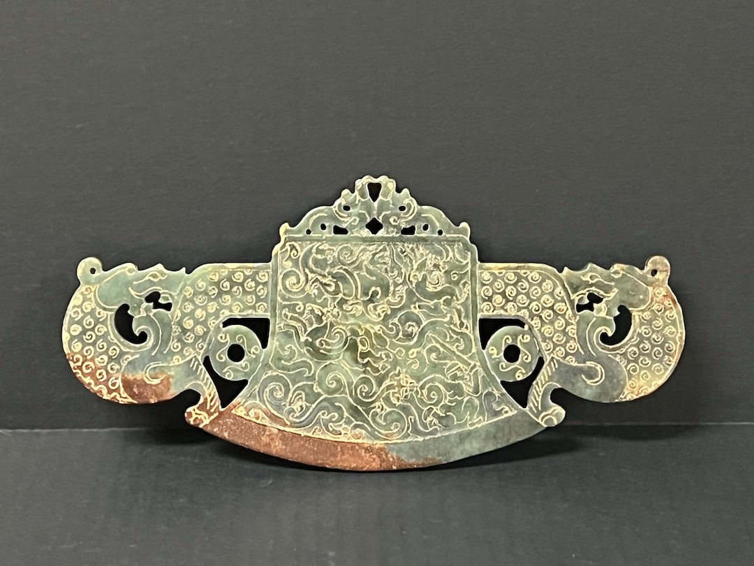 Carved Hetian Jade Plaque Dragon Sculpture: Chinese Art Carved Hetian Jade Plaque Dragon Sculpture. The dimension is 4 inches high x 10.5 inches wide. Please be aware that some of the items are vintage, secondhand, old ages, antiques and may