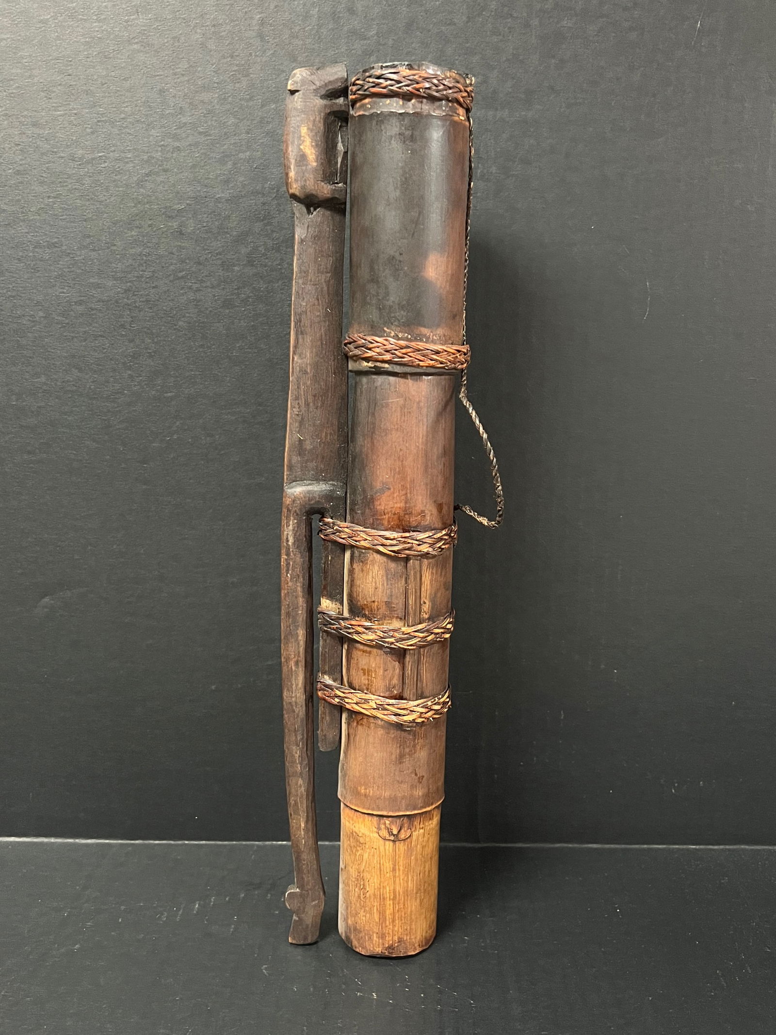 Philippine Tribal Art Ifugao Blow Gun Dart Holder: Philippine Tribal Art Ifugao Blow Gun Dart Holder. The dimension is 17.5 inches high x 4 inches wide. Please be aware that some of the items are vintage, secondhand, old ages, antiques and may have