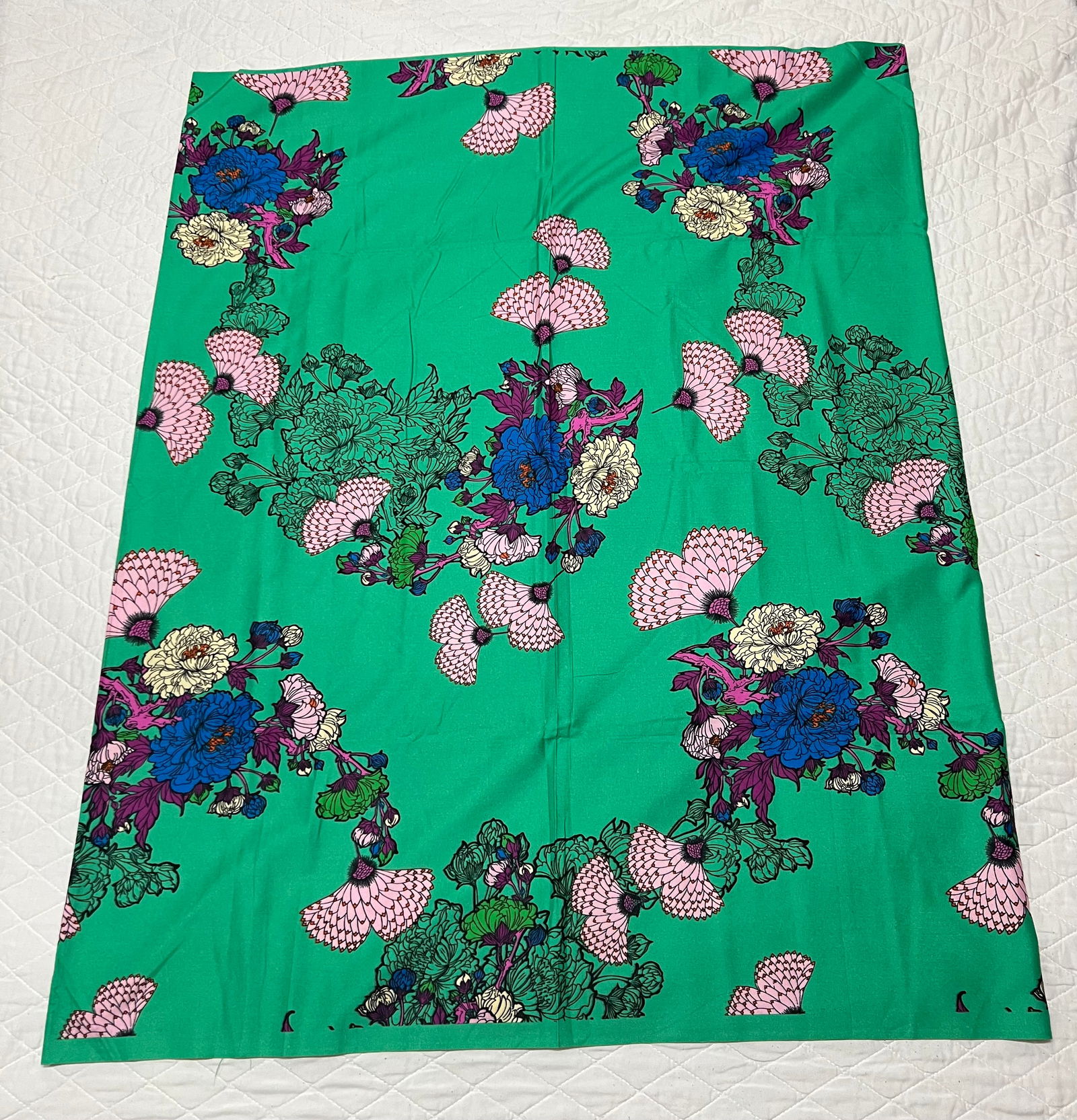 Southeast Asia 100% Cotton Sarong, Malong, Tapis Wrap around Skirt Floral Design: African Tribal Art Southeast Asia 100% Cotton Sarong, Malong, Tapis Wrap around Skirt. The dimension is 46 inches high x 36 inches wide. Please be aware that some of the items are vintage,