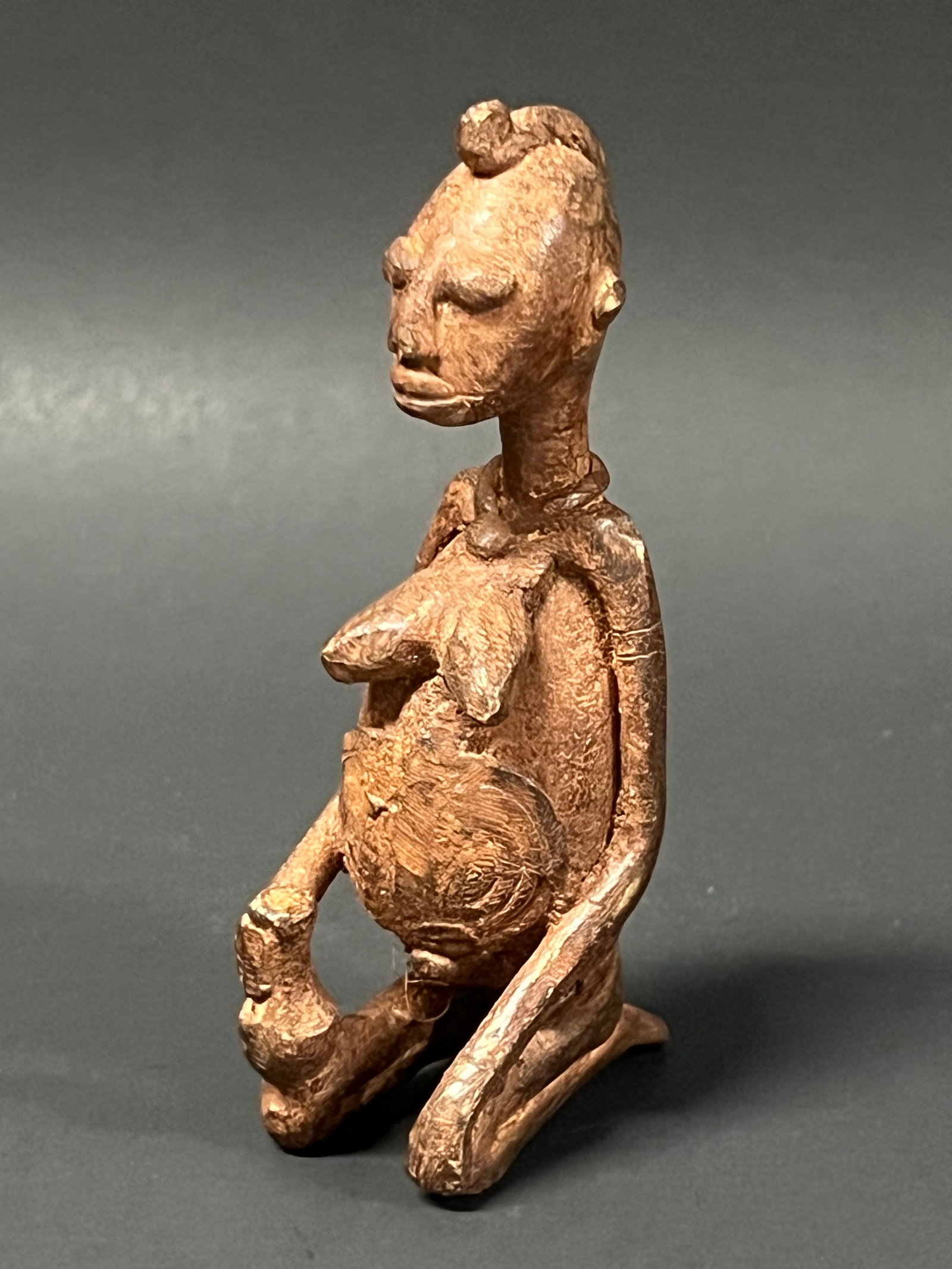 Dogon Bronze Statue: African Tribal Art Dogon Bronze Statue. The dimension is 4.5 inches high x 2.25 inches wide. Please be aware that some of the items are vintage, secondhand, old ages, antiques and may have a defects o