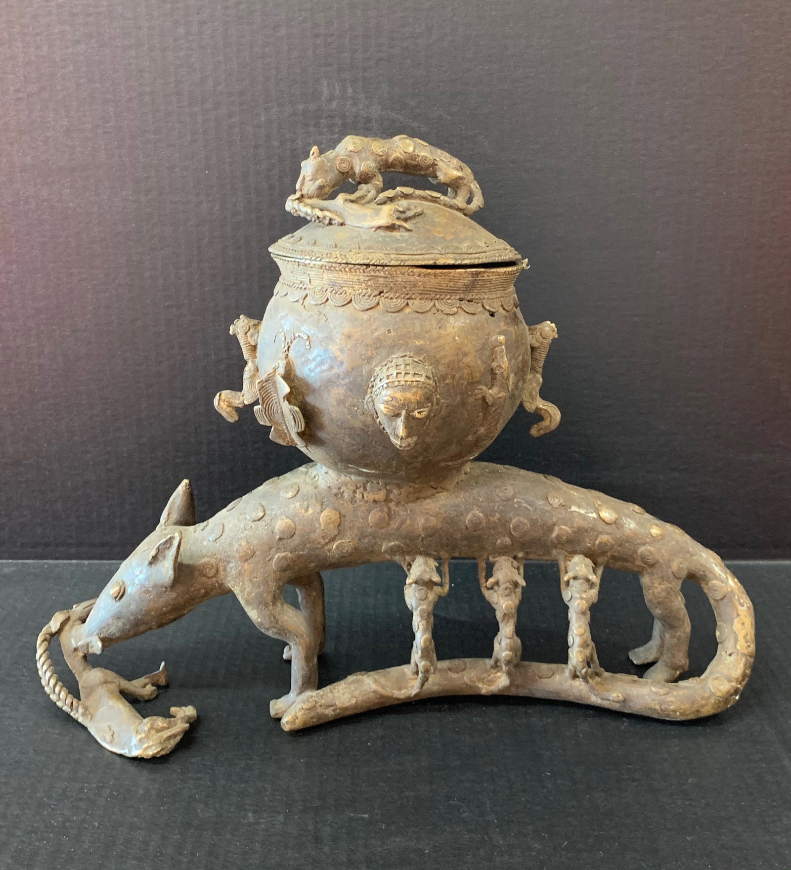 Large Benin Bronze Medicine Container Sculpture: African Tribal Art Large Benin Bronze Medicine Container Sculpture. The dimension is 12.5 inches high x 16 inches wide. Please be aware that some of the items are vintage, secondhand, old ages, antiqu