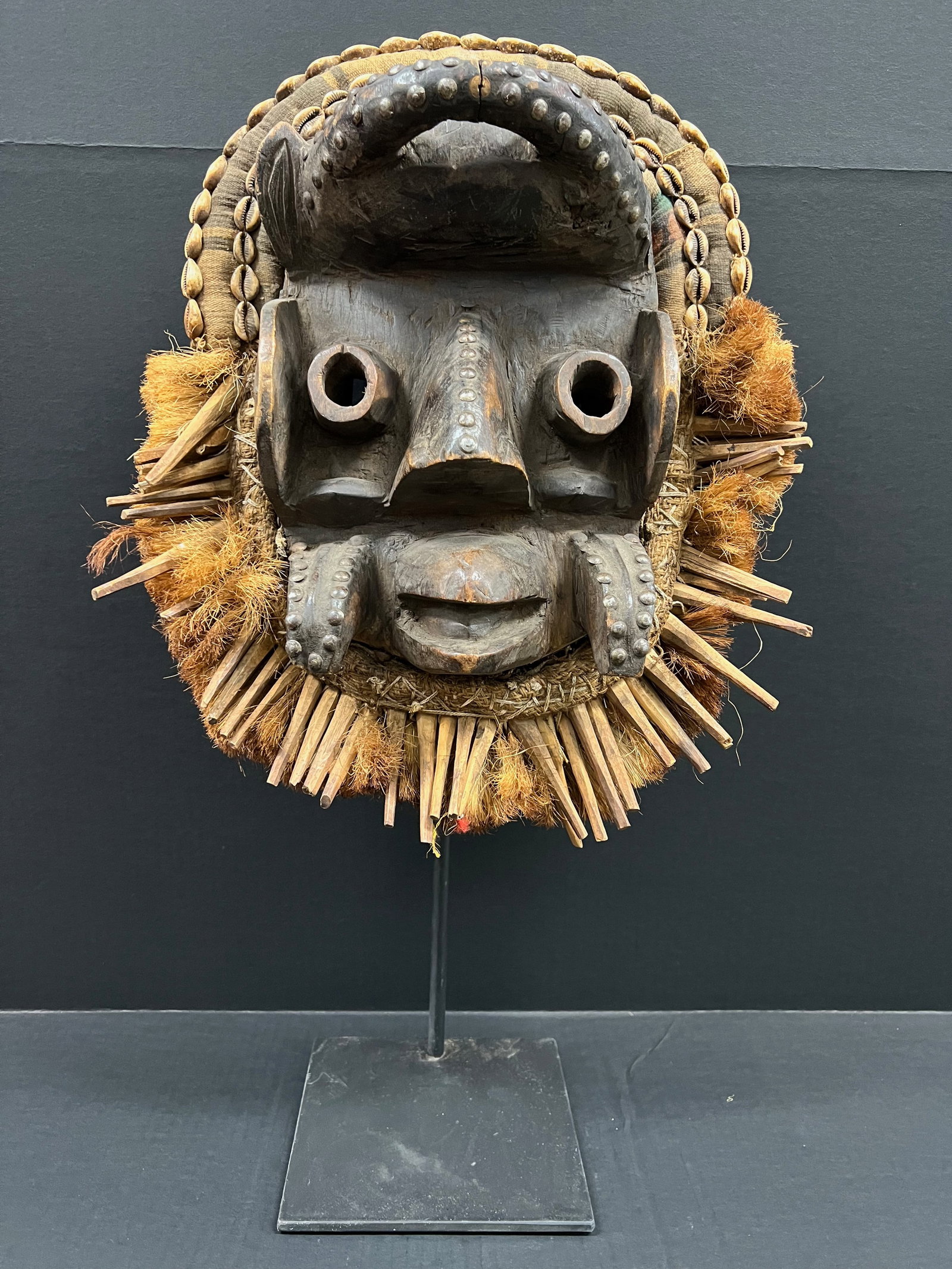 Carved Wood Dan Guere Mask with Display Stand (1 of 10)
