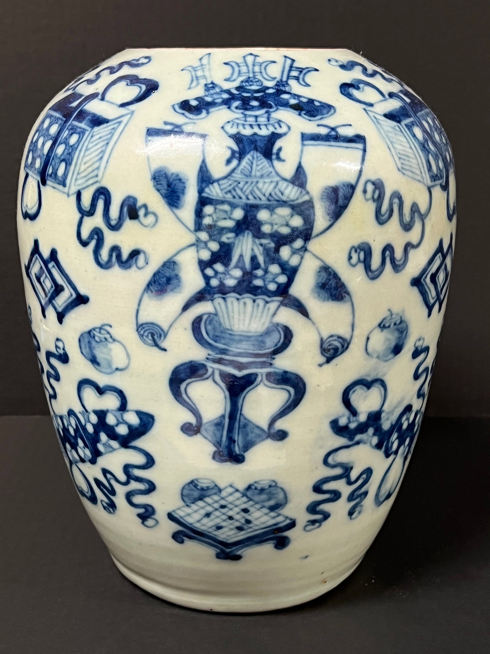 Chinese Art Celadon and Blue Porcelain Jar (1 of 7)