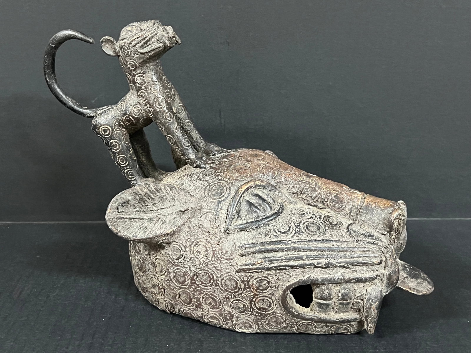 Benin Bronze Leopard Head - 5
