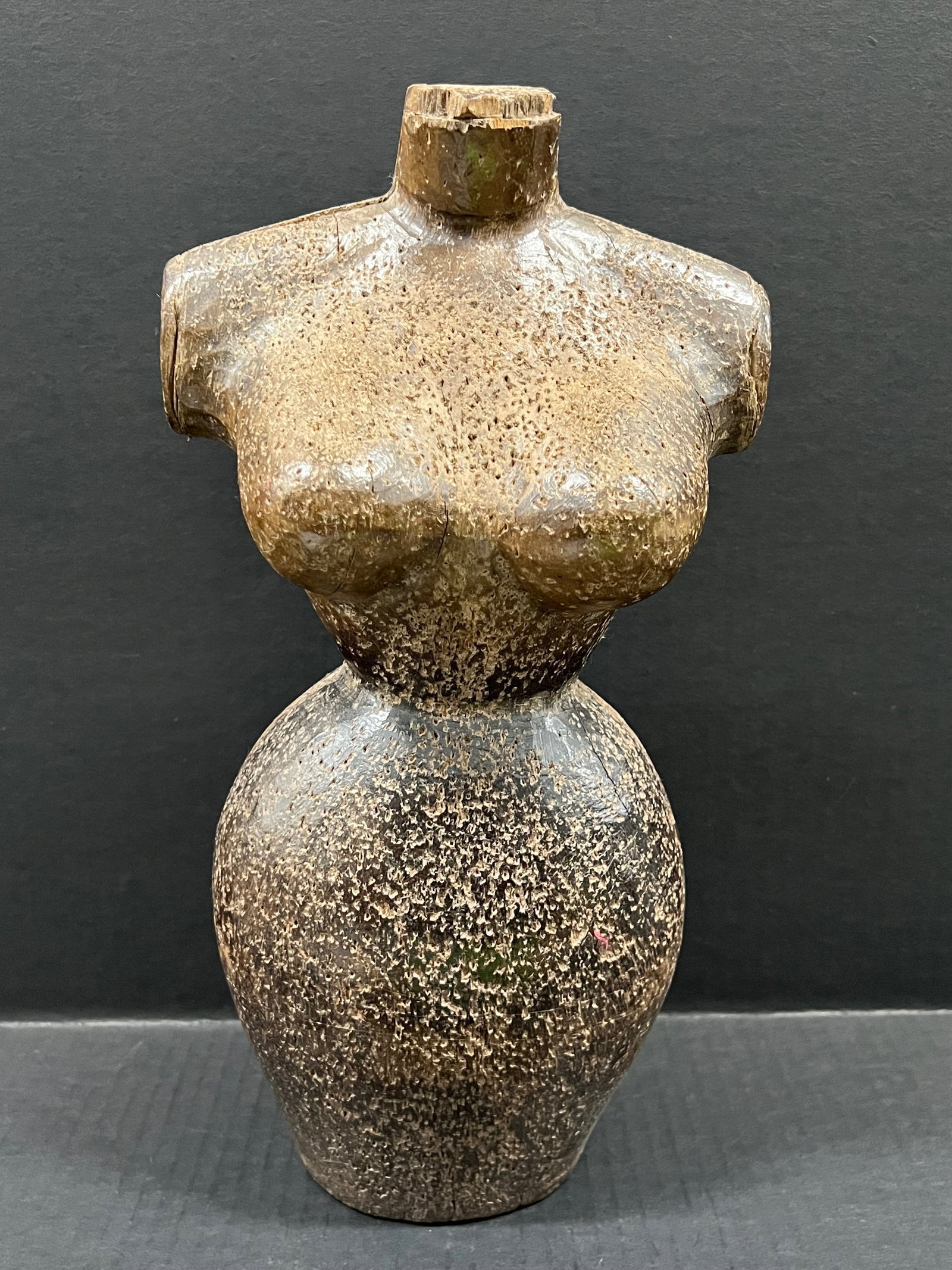 Hand Carved Wooden Mannequin Sculpture: Folk Art Hand Carved Wooden Mannequin Sculpture. The dimension is 8 inches high x 6 inches wide. Please be aware that some of the items are vintage, secondhand, old ages, antiques and may have a defec