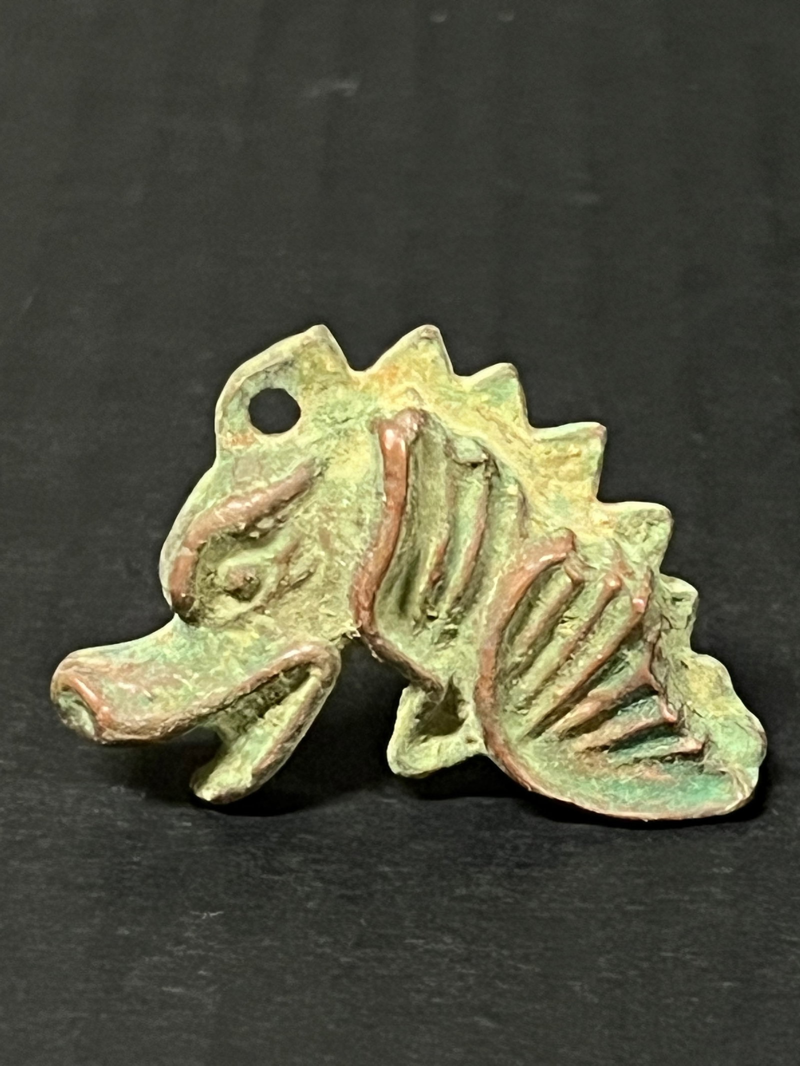 Vintage Bronze Animal Amulet: Vintage Bronze Animal Amulet. The dimension is 1.25 inches high x 2 inches wide. Please be aware that some of the items are vintage, secondhand, old ages, antiques and may have a defects or sign of