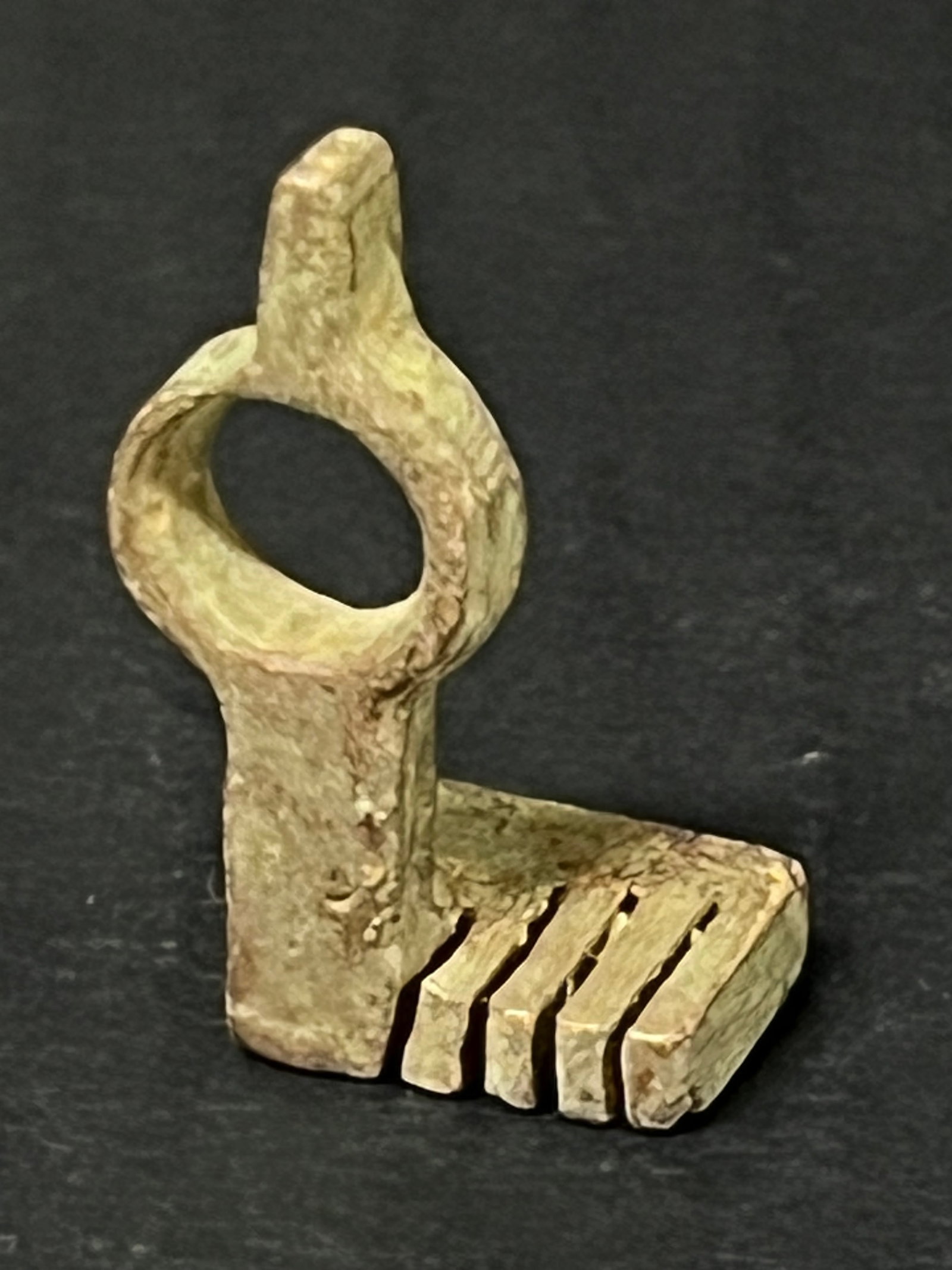 Vintage Bronze Key Amulet: Vintage Bronze Key Amulet. The dimension is 1.5 inches high x 1 inches wide. Please be aware that some of the items are vintage, secondhand, old ages, antiques and may have a defects or sign of ages,
