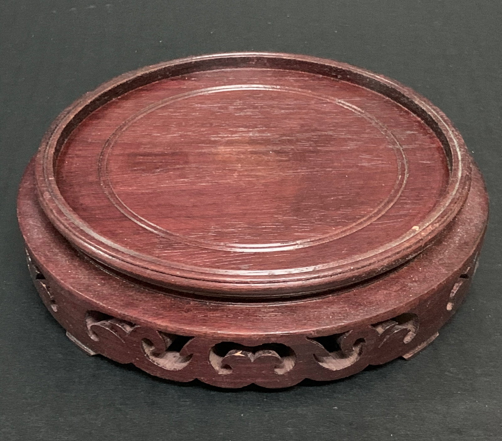 Chinese Art Carved Wooden Display Base: Chinese Art Carved Wooden Display Base. The dimension is 1.5 inches high x 6 inches wide. Please be aware that some of the items are vintage, secondhand, old ages, antiques and may have a defects or s