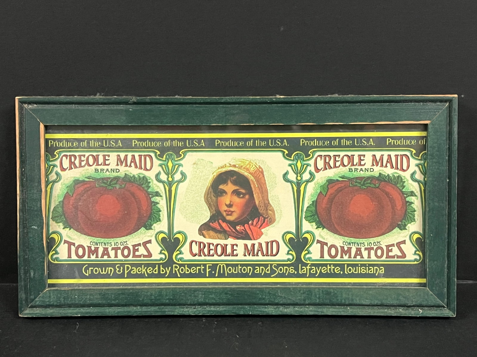Vintage Framed Creole Maid Tomato Label Advertising Sign: Vintage Framed Creole Maid Tomato Label Advertising Sign. The dimension is 6.25 inches high x 12.25 inches wide. Please be aware that some of the items are vintage, secondhand, old ages, antiques and 