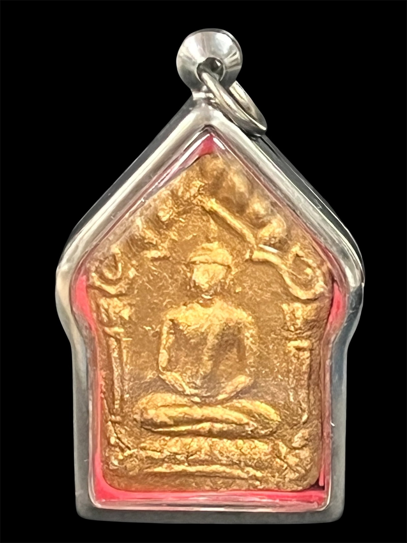 Vintage Phra Somdej Paitong LP Prink Thai Buddha Amulet Pendant: Vintage Phra Somdej Paitong LP Prink Thai Buddha Amulet Pendant. The dimension is 3.25 inches high x 1.25 inches wide. Please be aware that some of the items are vintage, secondhand, old ages,
