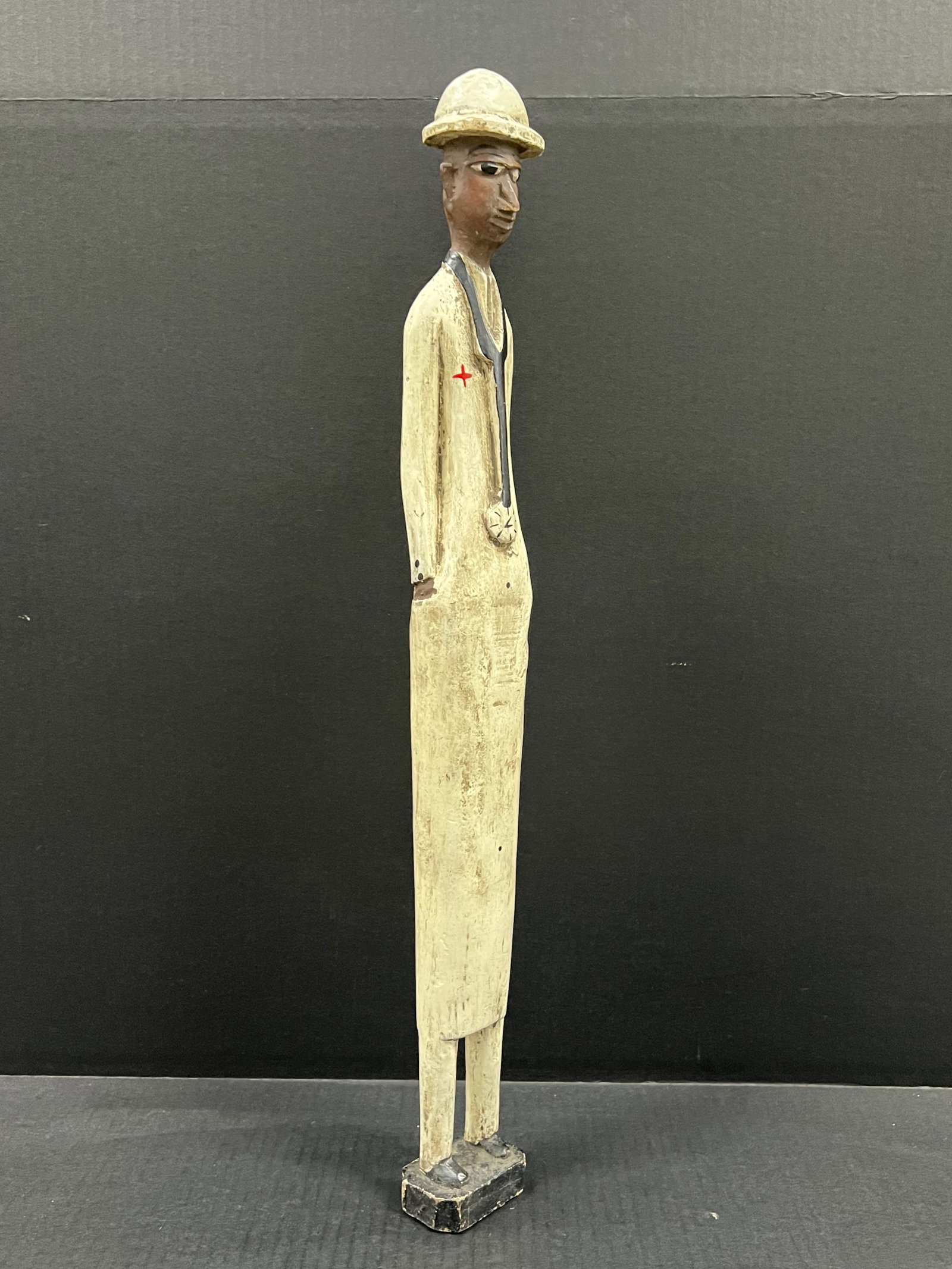 Colonial Statue - 4