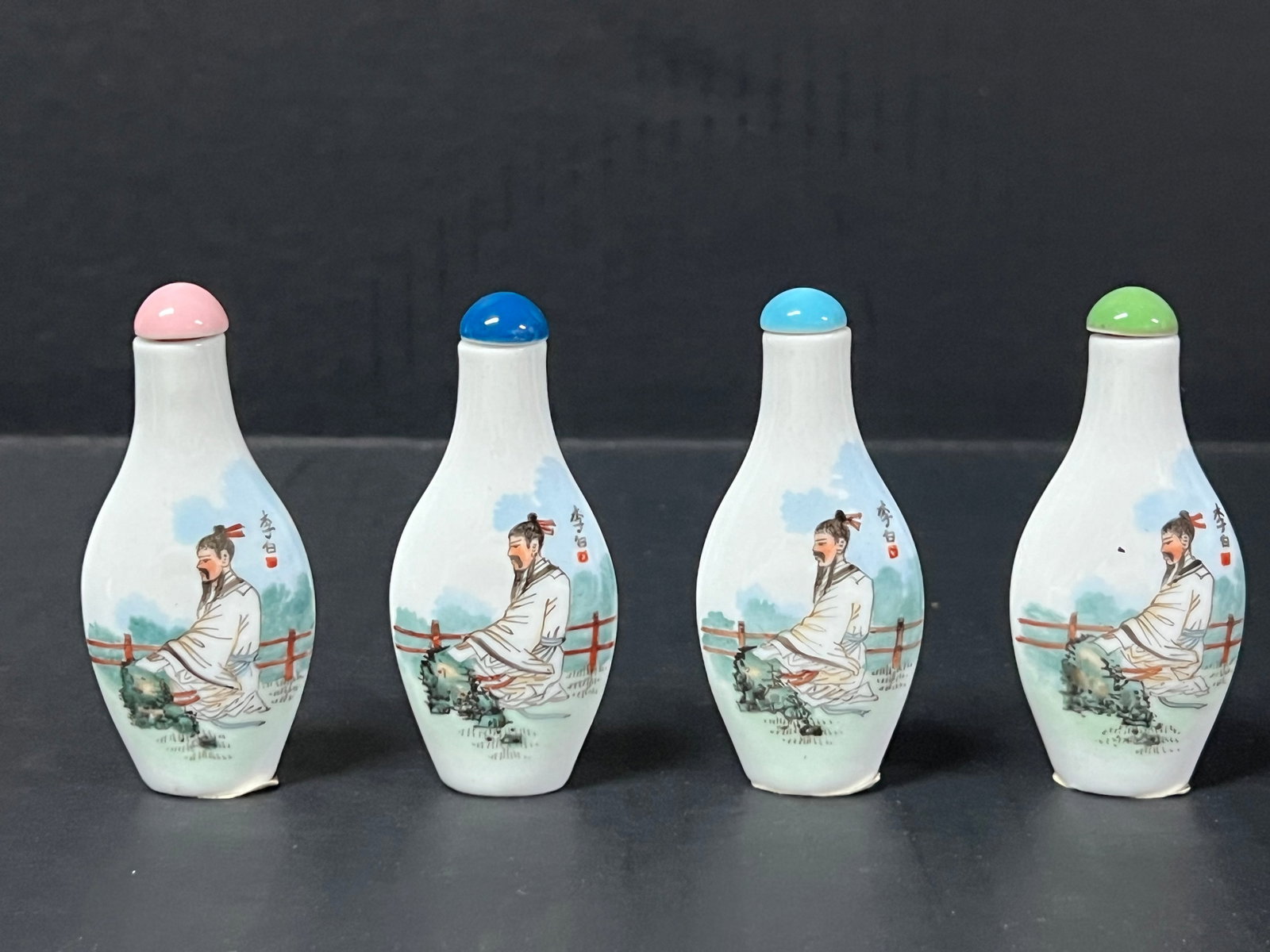 Chinese Art Porcelain Snuff Bottle Lot of 4: Chinese Art Porcelain Snuff Bottle Lot of 4. The dimension is 3 inches high x 2 inches wide. Please be aware that some of the items are vintage, secondhand, old ages, antiques and may have a defects