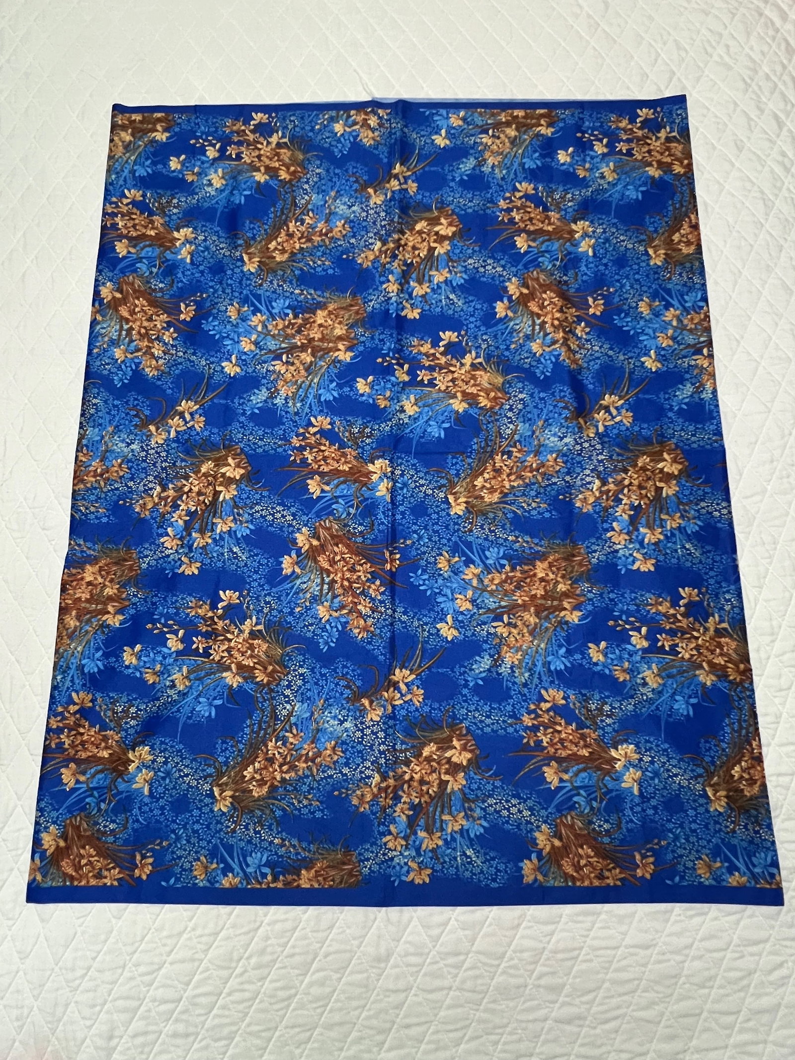 Southeast Asian Cotton Fabric Tube Skirt Clothing: Southeast Asian 100% Cotton Fabric Tube Skirt Clothing. The dimension is 45 inches high x 37 inches wide. Please be aware that some of the items are vintage, secondhand, old ages, antiques and may hav